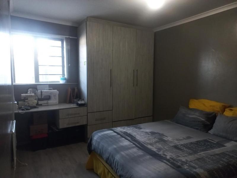 4 Bedroom Property for Sale in Aloevale Eastern Cape